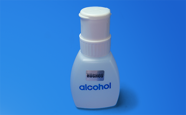 Alcohol dispensing bottle for fibre optic cleaning